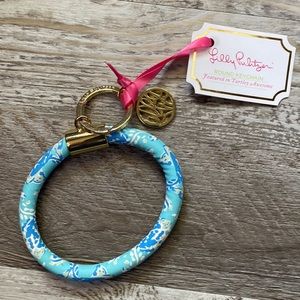 Lilly Pulitzer Turtley Awesome Round Keychain